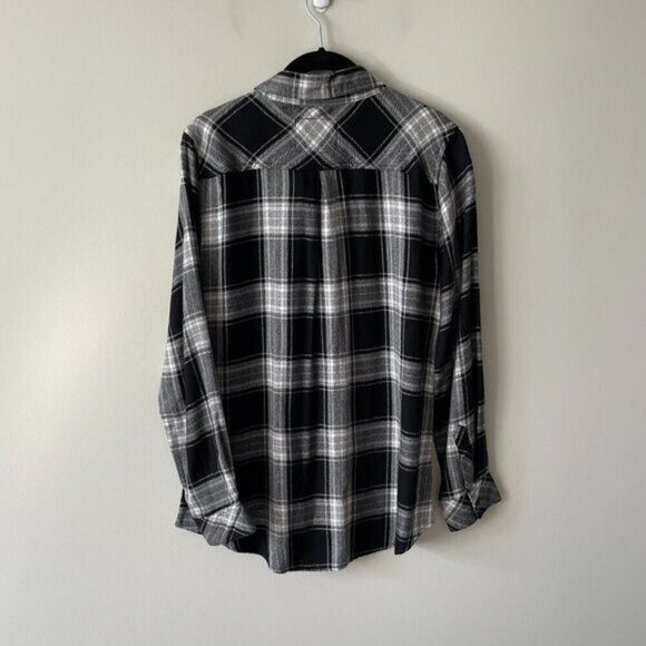 Rails Plaid Pattern Long Sleeve Collared Button Up Shirt Black Gray Medium - Picture 3 of 6